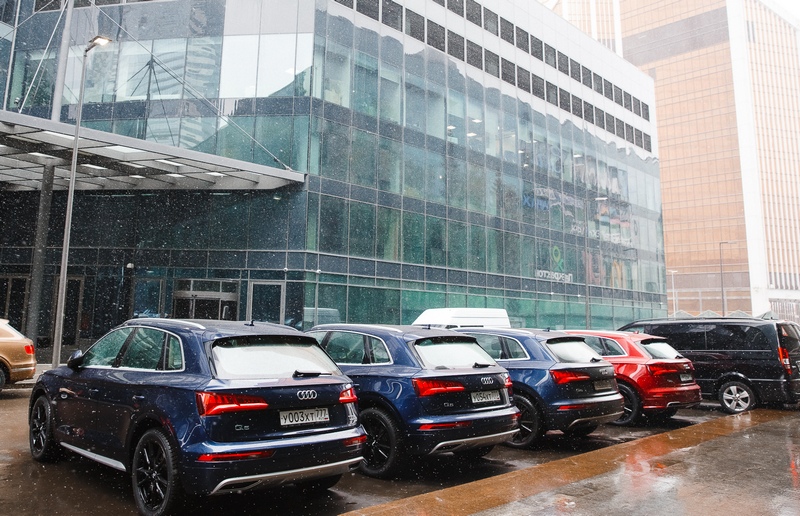 Audi Q5 меняет реальность