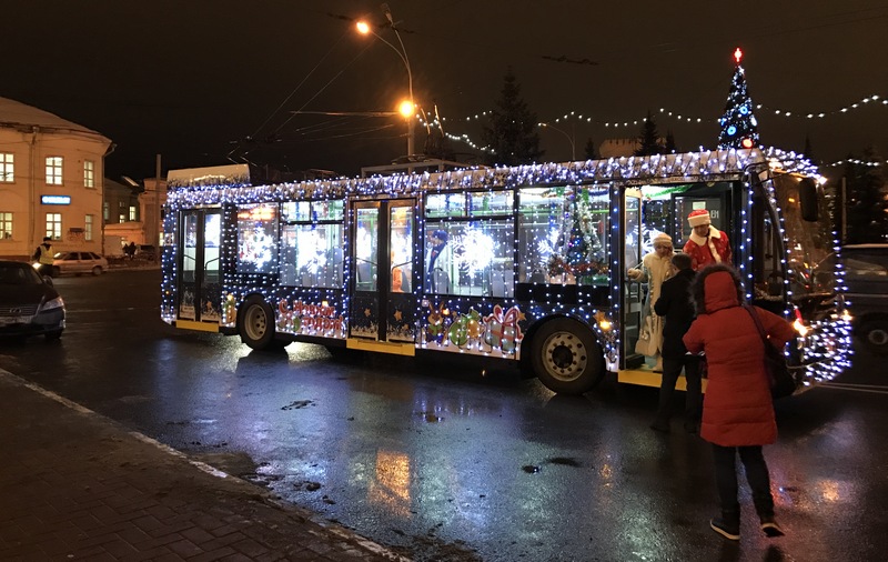 «Волшебный троллейбус» начал курсировать по улицам Ярославля