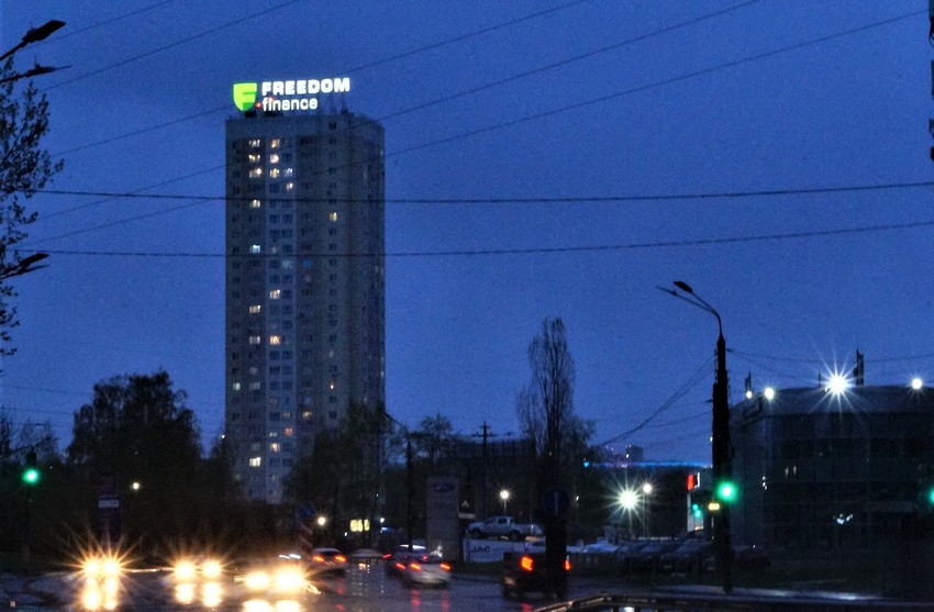 Prime установил в Нижнем Новгороде крышную конструкцию для Freedom Finance