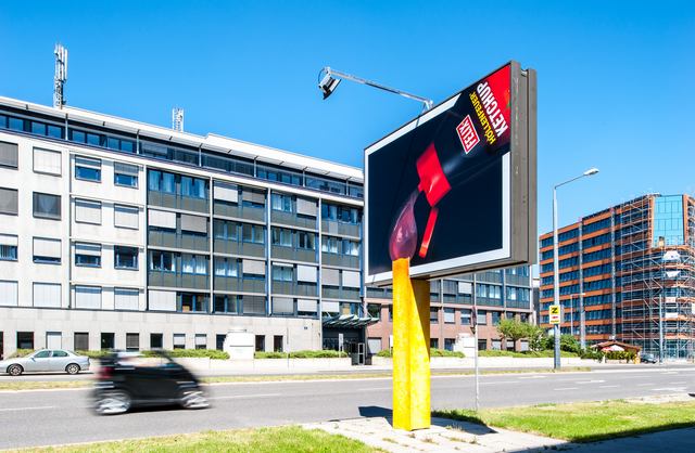 Кетчуп Felix поджег рекламные конструкции в Вене