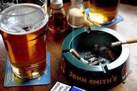 Депутаты Госдумы от ЛДПР предлагают полностью запретить рекламу алкоголя и табака