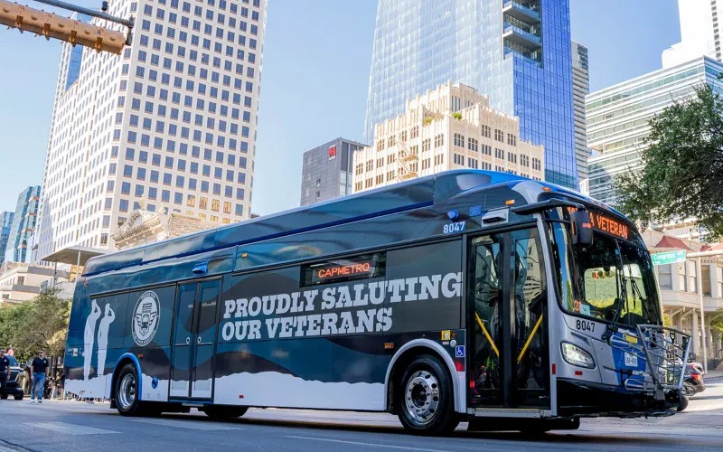 Clear Channel Outdoor займётся размещением рекламы на общественном транспорте в столице Техаса – Остине