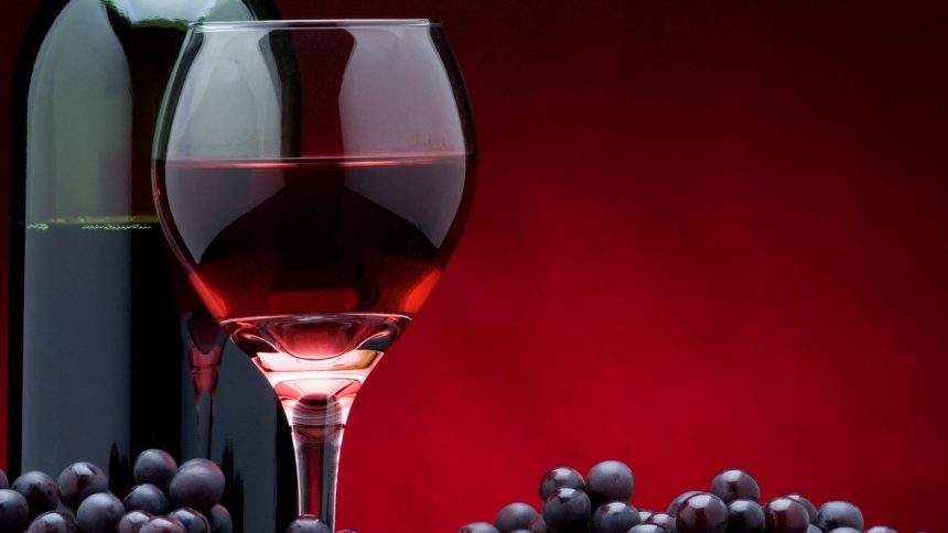 Минсельхоз предлагает разрешить рекламу отечественного вина