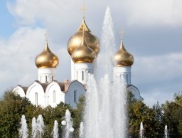 Первые торги на рекламные места в Ярославле принесли в бюджет города около 2,5 млн рублей