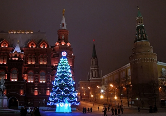 В новогоднем оформлении Москвы будет задействовано около 700 поверхностей наружной рекламы