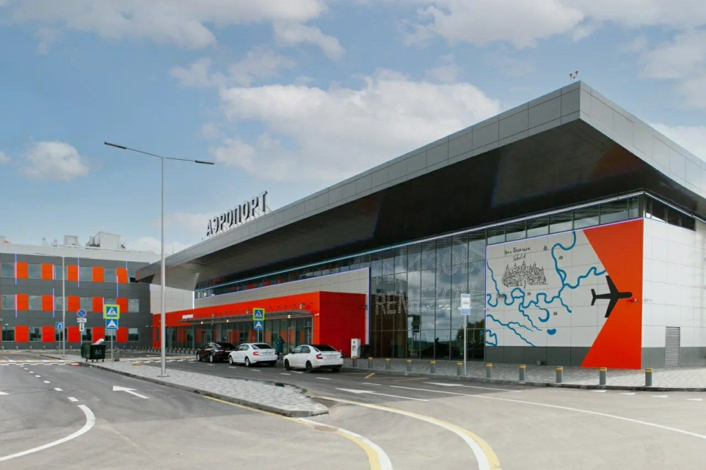 Группа Russ займётся размещением рекламы в тобольском аэропорту Ремезов