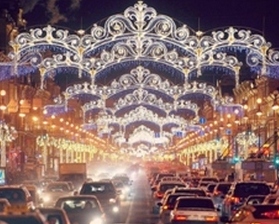 В Санкт-Петербурге начинается демонтаж праздничных украшений