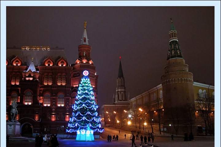 Москва встретит Новый год с новыми ёлками