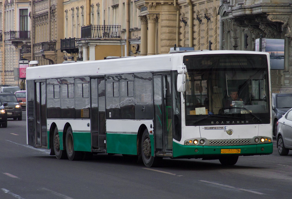 Транзитная реклама в Санкт-Петербурге может остаться без бортов