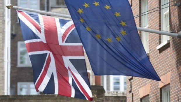 Выход Великобритании из ЕС может стать причиной пересмотра инвестиционной политики JCDecaux в этой стране