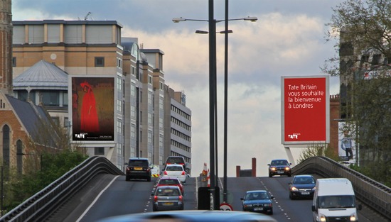 Галерея Tate Britain информирует жителей Лондона о погоде с помощью картин