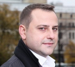 Данил Першин, Posterscope Russia: «Необходимо выстроить диалог между игроками индустрии и услышать позицию регулятора»