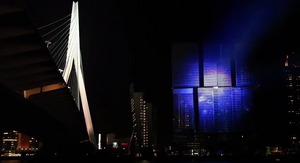 Фасад небоскреба De Rotterdam на время стал одной из крупнейших рекламных площадок Европы