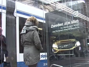 В Голландии появилась умная наружная реклама для умного Volvo 