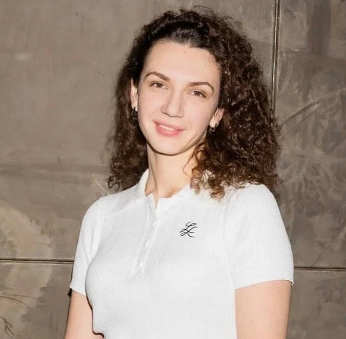 Елена Жмурова.jpg Елена Жмурова.jpg